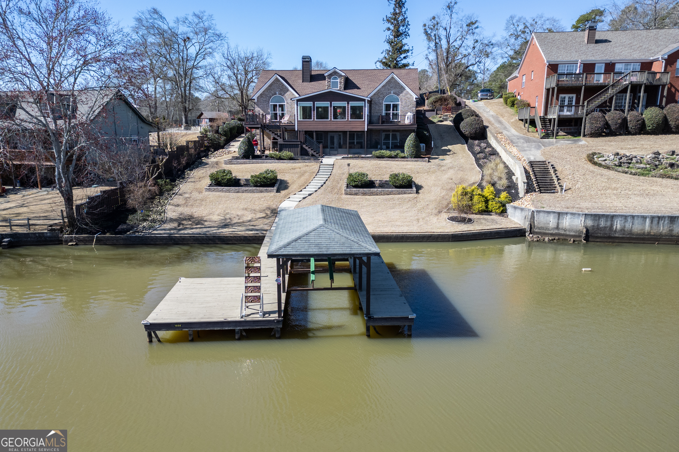 921 Yancey RD