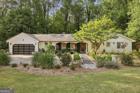1905 Gainsborough DR Chamblee GA 30341