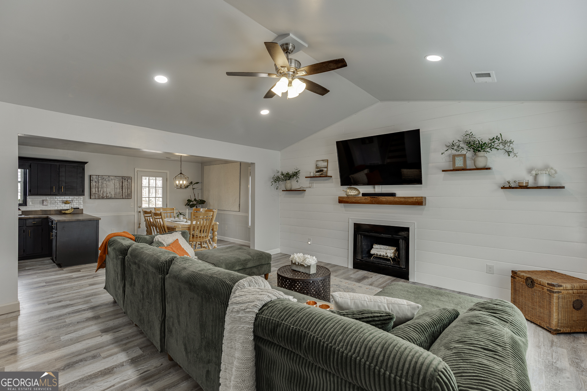 632 Hidden Springs CT