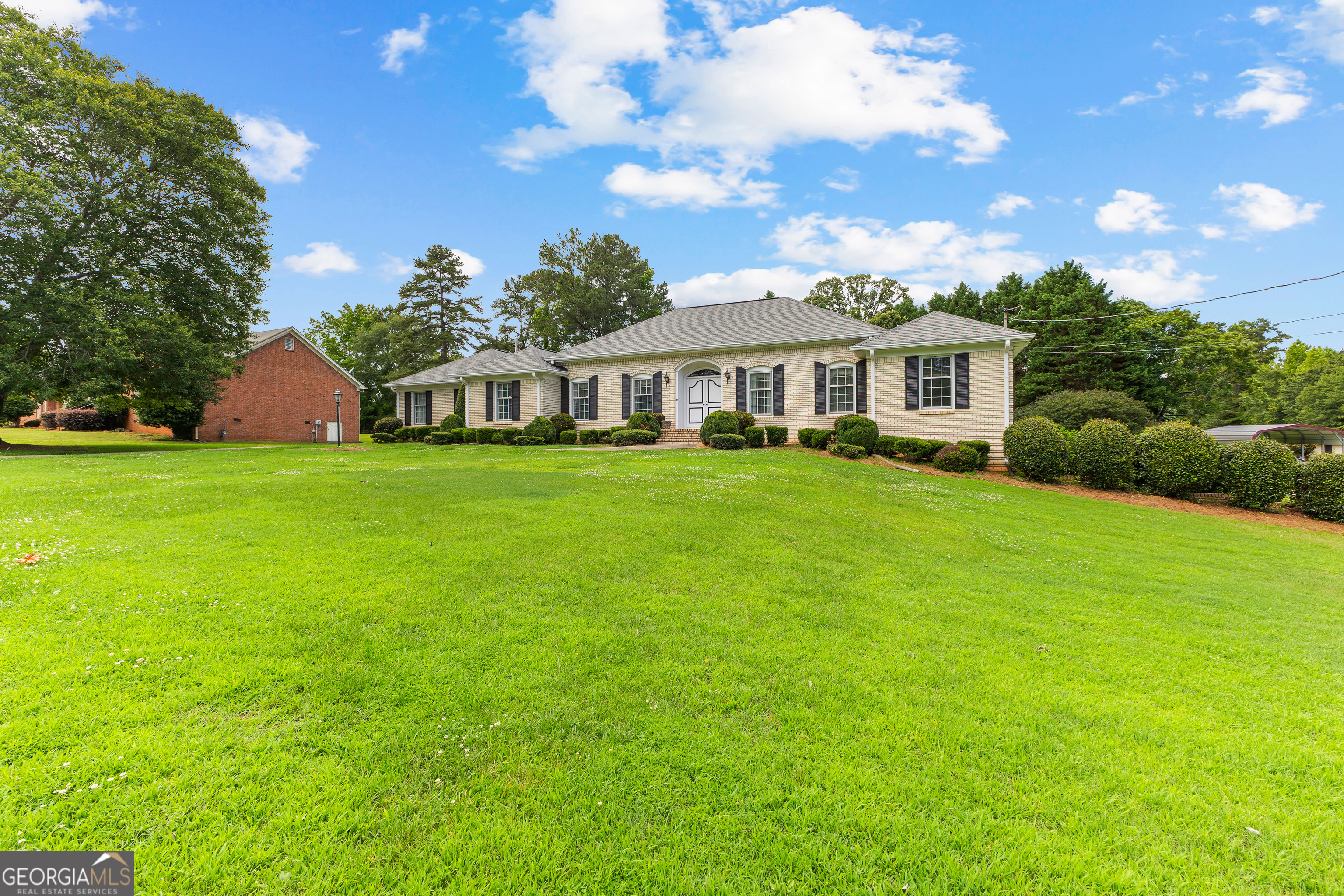 Fayetteville, Georgia 30214, United States, 3 Bedrooms Bedrooms, ,3 BathroomsBathrooms,Residential,Active,149628