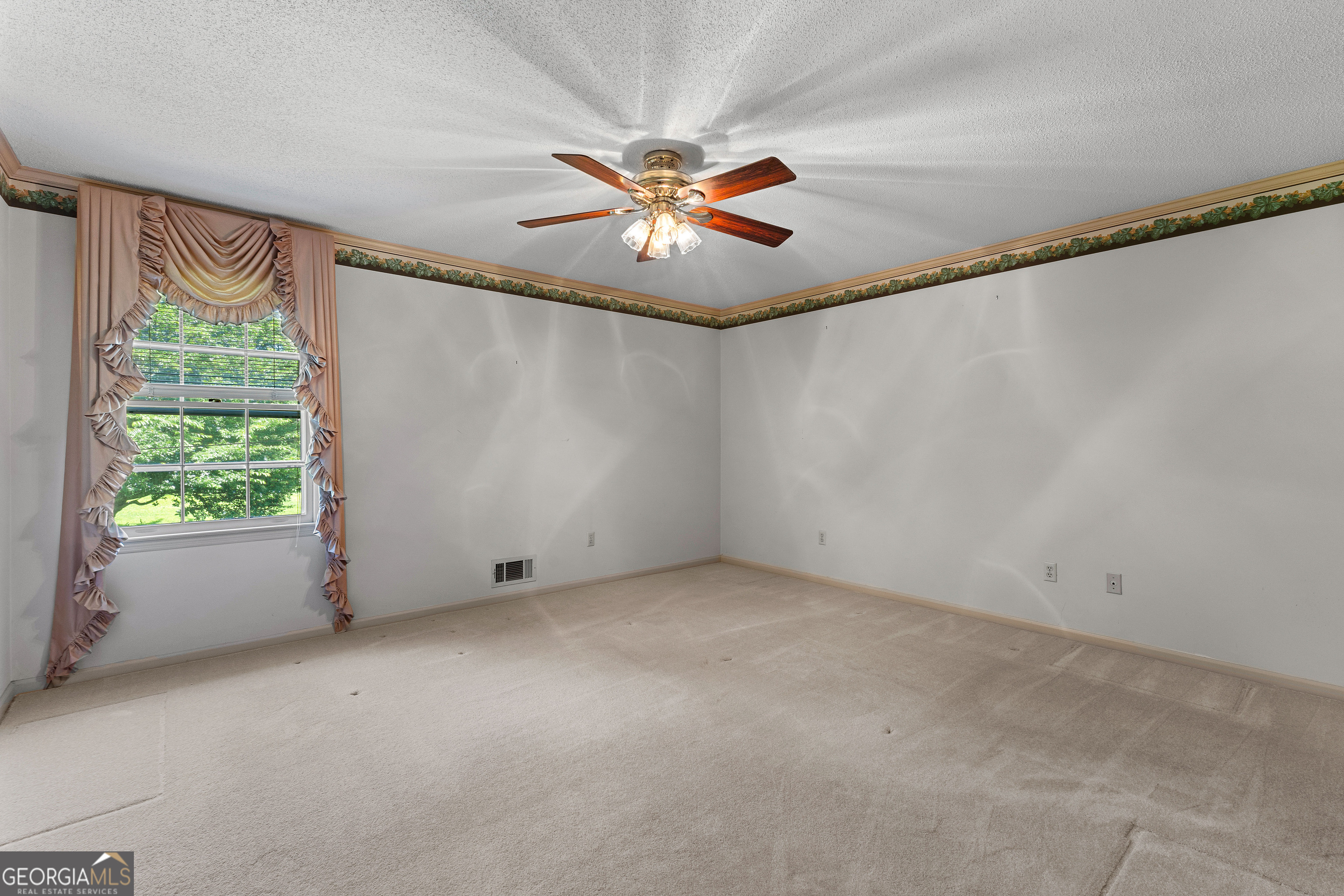 Fayetteville, Georgia 30214, United States, 3 Bedrooms Bedrooms, ,3 BathroomsBathrooms,Residential,Active,149628