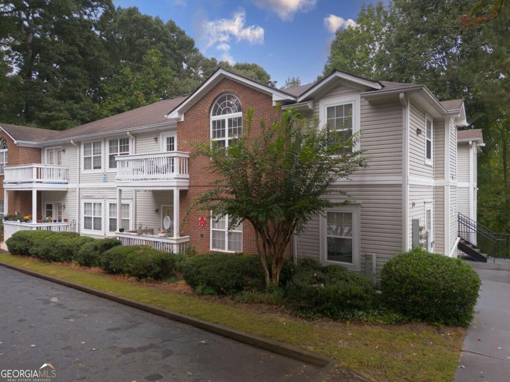 Photo of 4006 Orchard Hill Terrace, Stone Mountain, GA 30083 (MLS # 10871384)