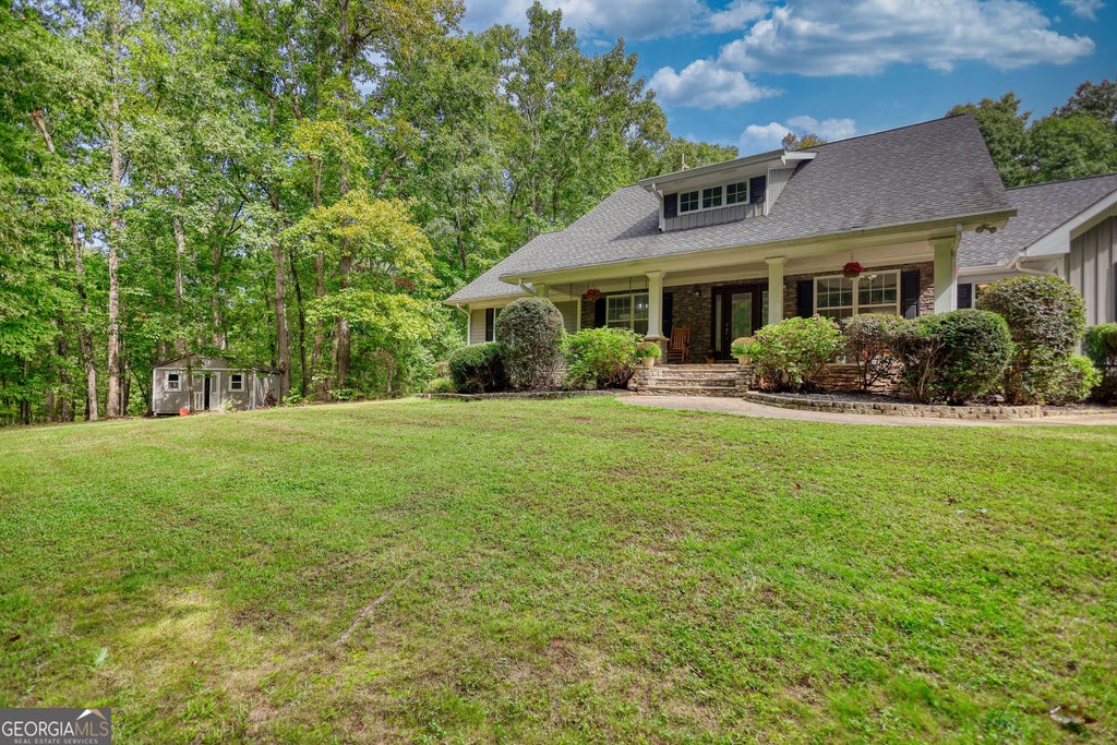 Photo of 4140 Mount Paran Drive, Social Circle, GA 30025 (MLS # 10874370)