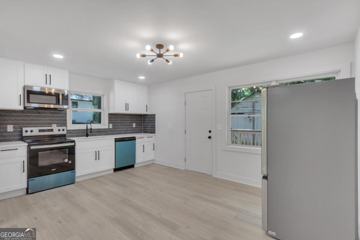 4443 Flat Shoals PKWY