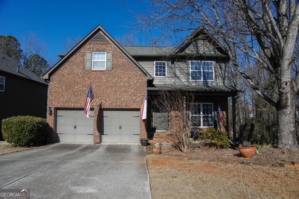 Photo of 810 Liberty Bell Run, Hoschton, GA 30548 (MLS # 10687288)