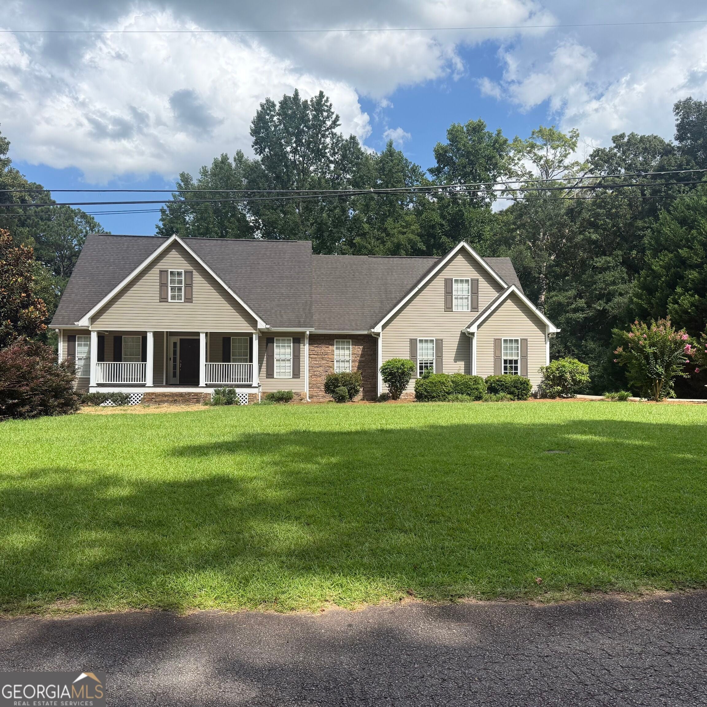 153 Dogwood DR