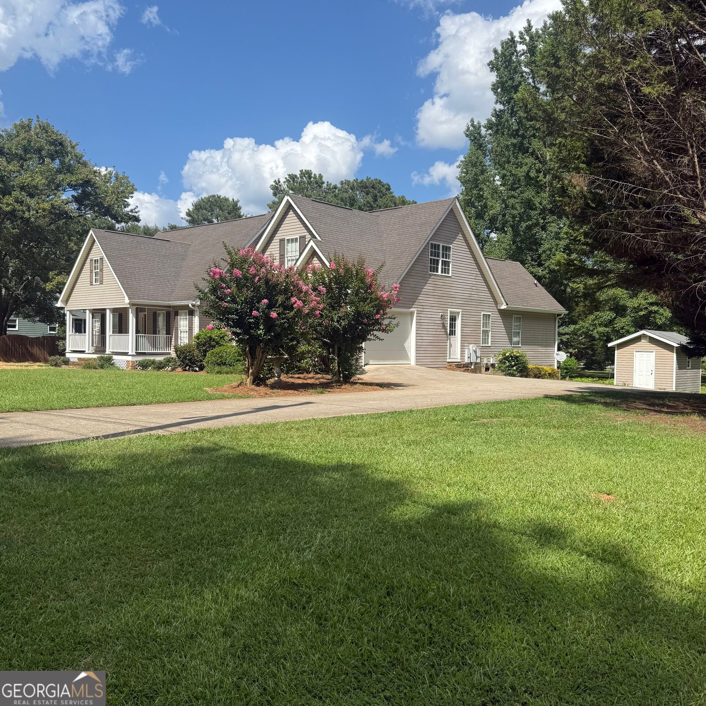 153 Dogwood DR