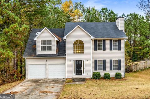 Photo of 4150 Soaring Drive, Douglasville, GA 30135 (MLS # 10642512)