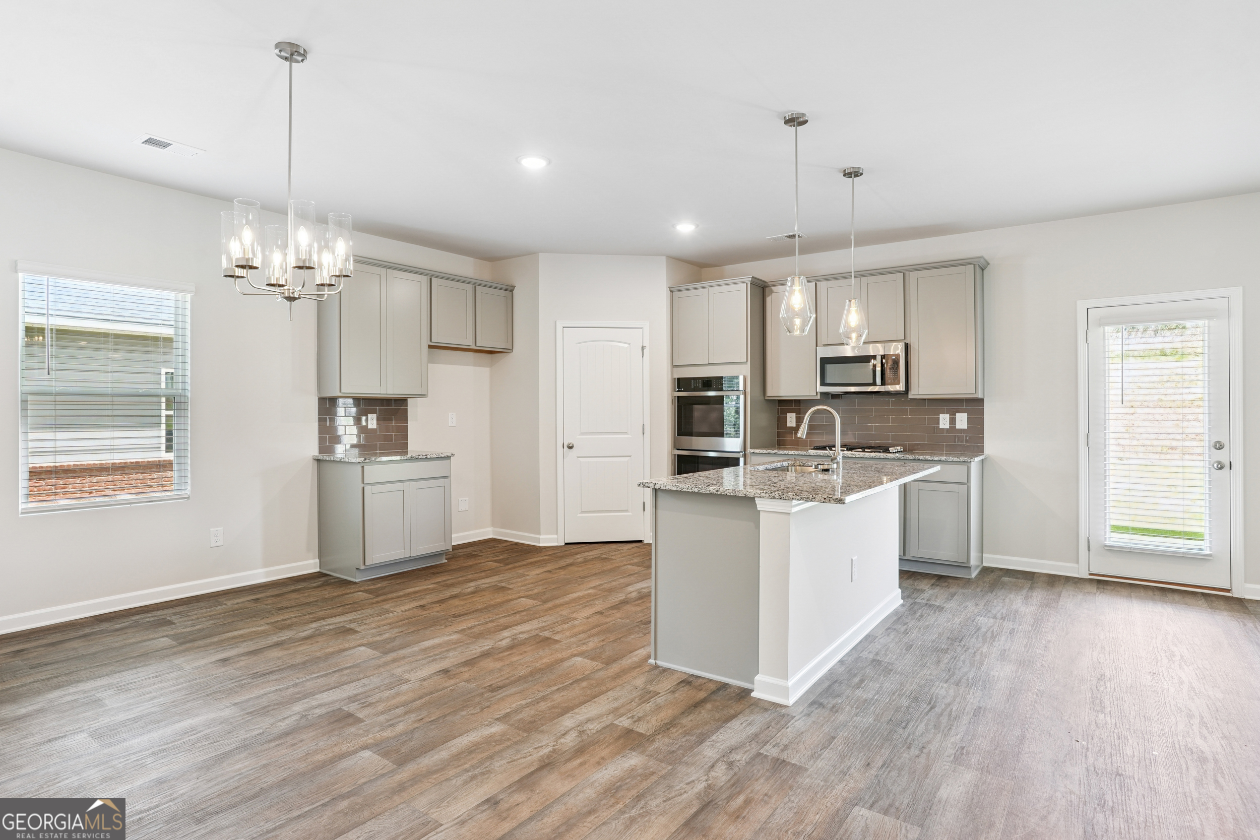 139 Orwell DR