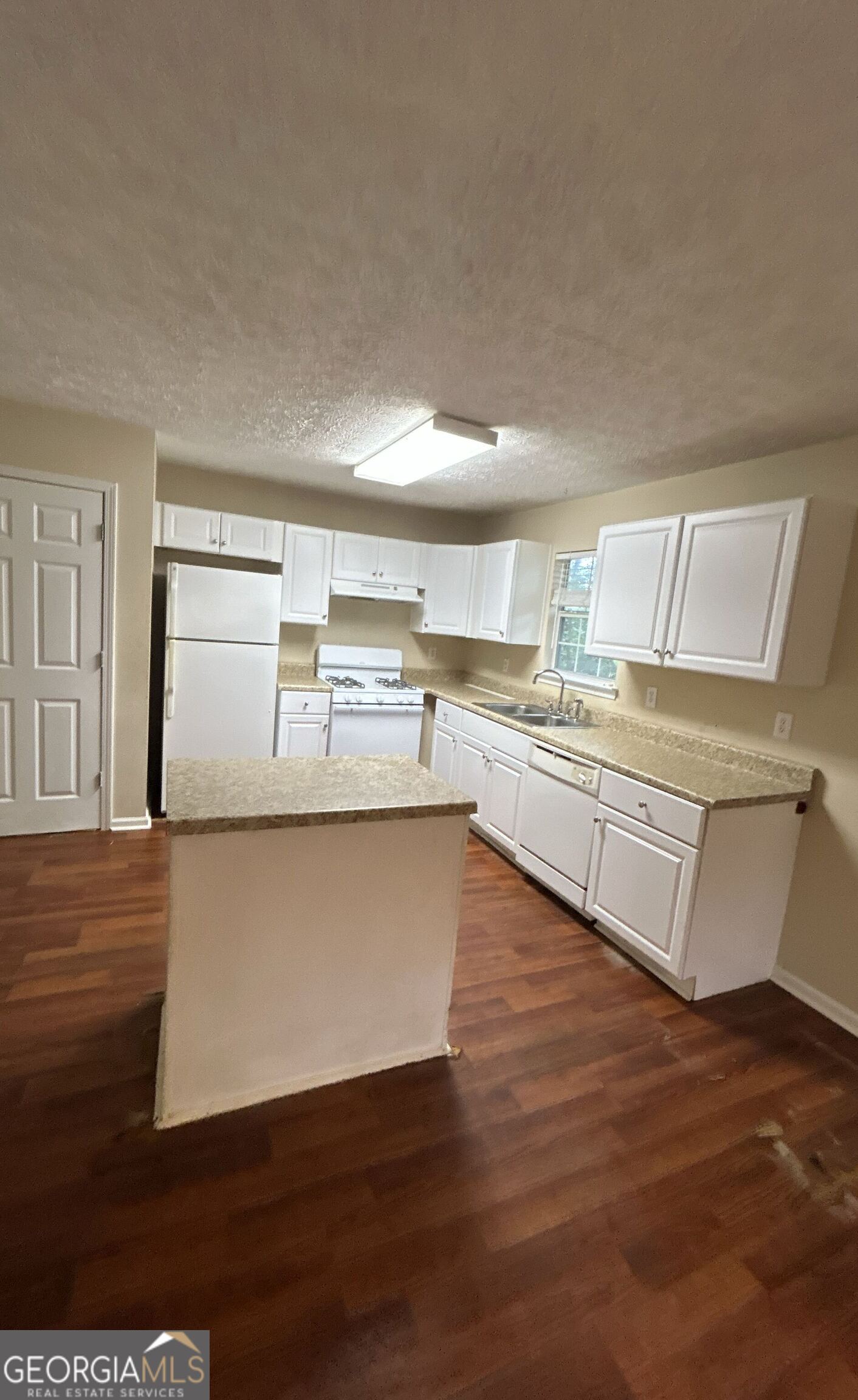 328 Macland Springs DR