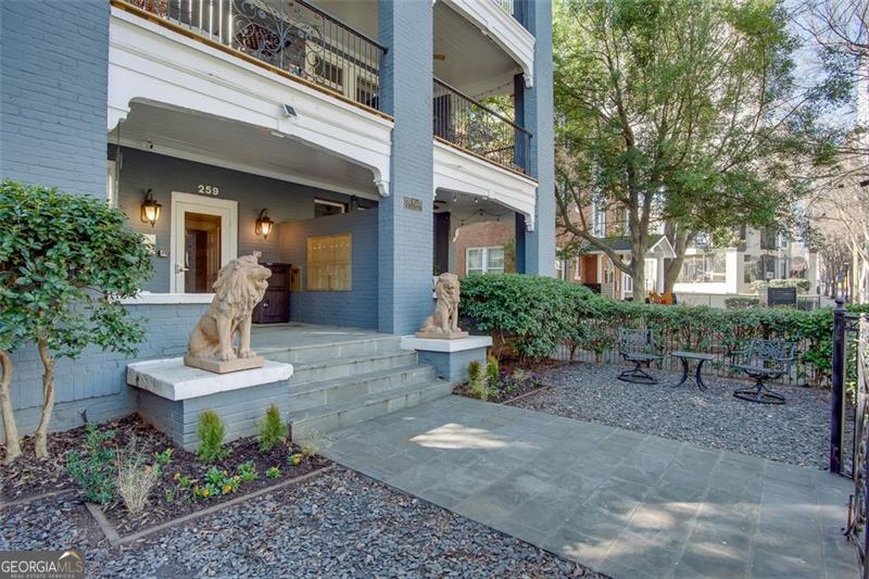 Welcome home to one of the best kept secrets in Midtown. Steps to Piedmont Park, and Colony Square shopping/restaurant complex. Gated off-street parking with two dedicated spaces. Well-appointed 2 bedroom/2 bathroom condo with hardwood floors, walk-in closets. End unit with tons of natural light. Laundry in unit. Stone countertops, plenty of cabinet space. Brand new paint throughout the unit. Come see this gem of a home today!