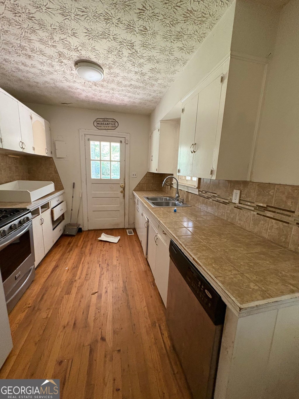 Photo of 4075 Edgewood Circle, Columbus, GA 31907 (MLS # 10851911)