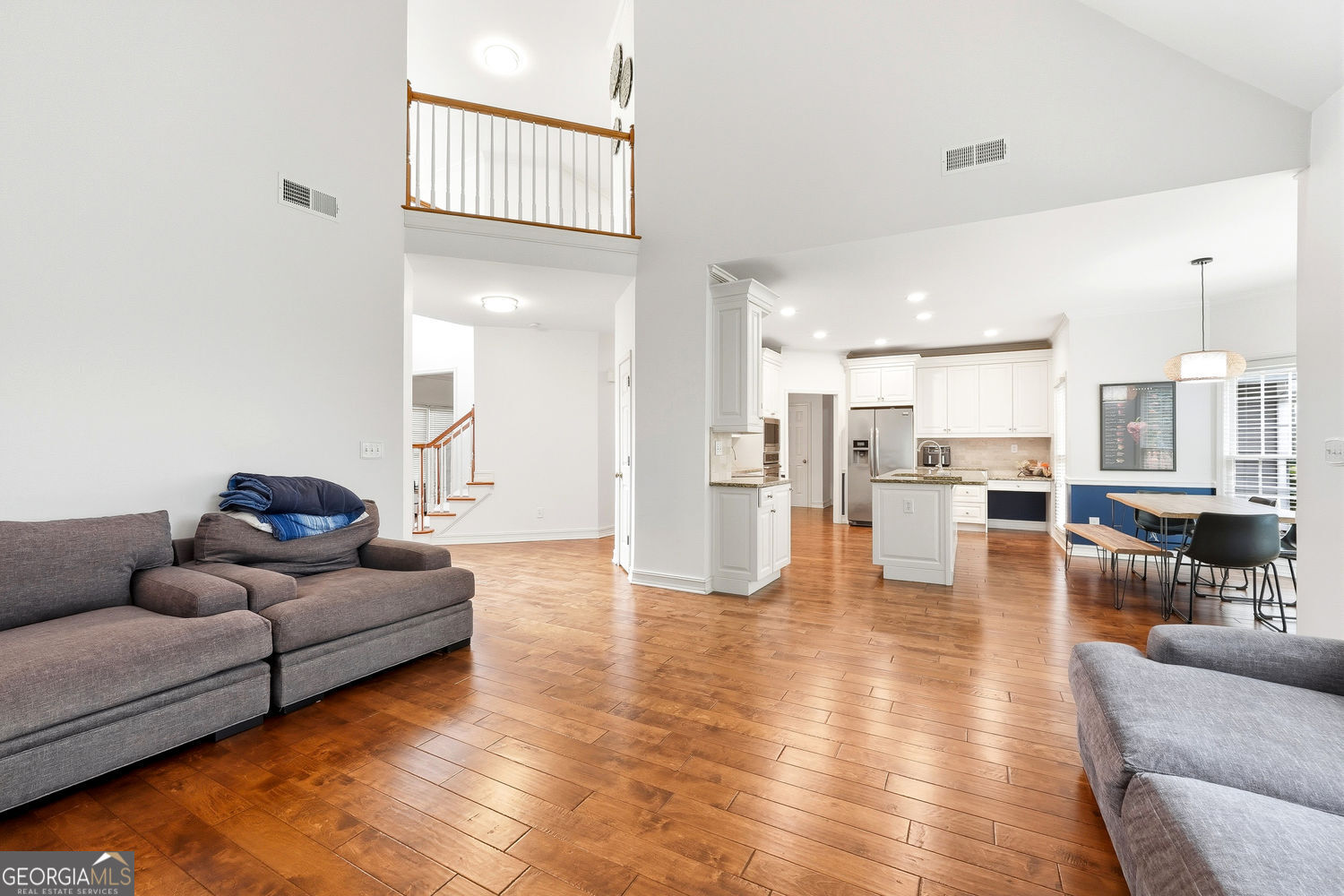 2009 McLain RD NW