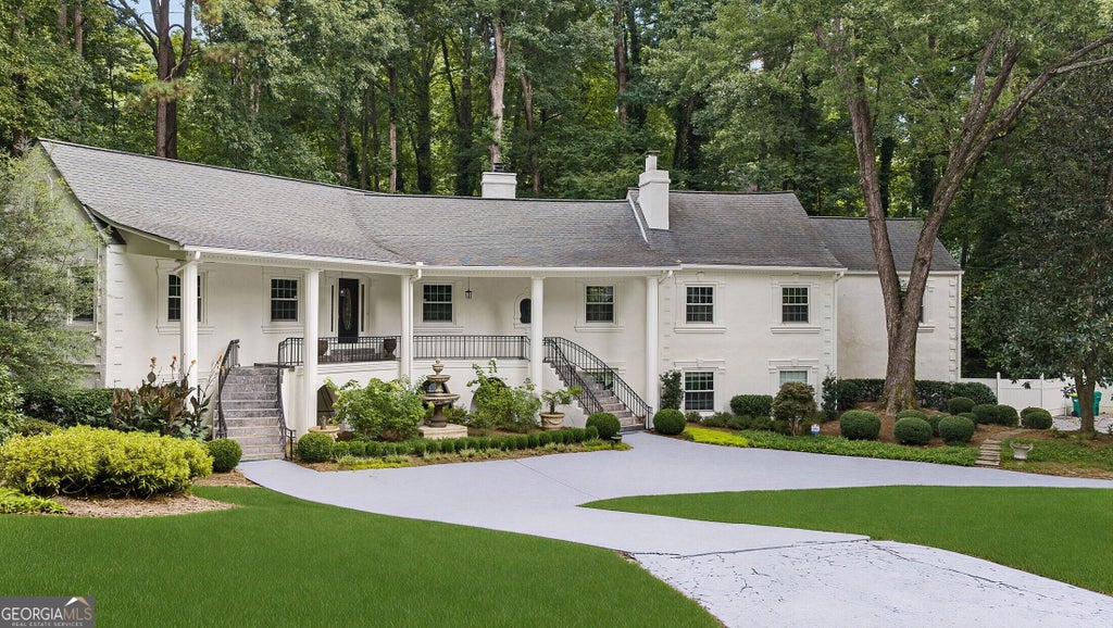 Photo of 585 Idlewood Drive, Sandy Springs, GA 30327 (MLS # 10848851)