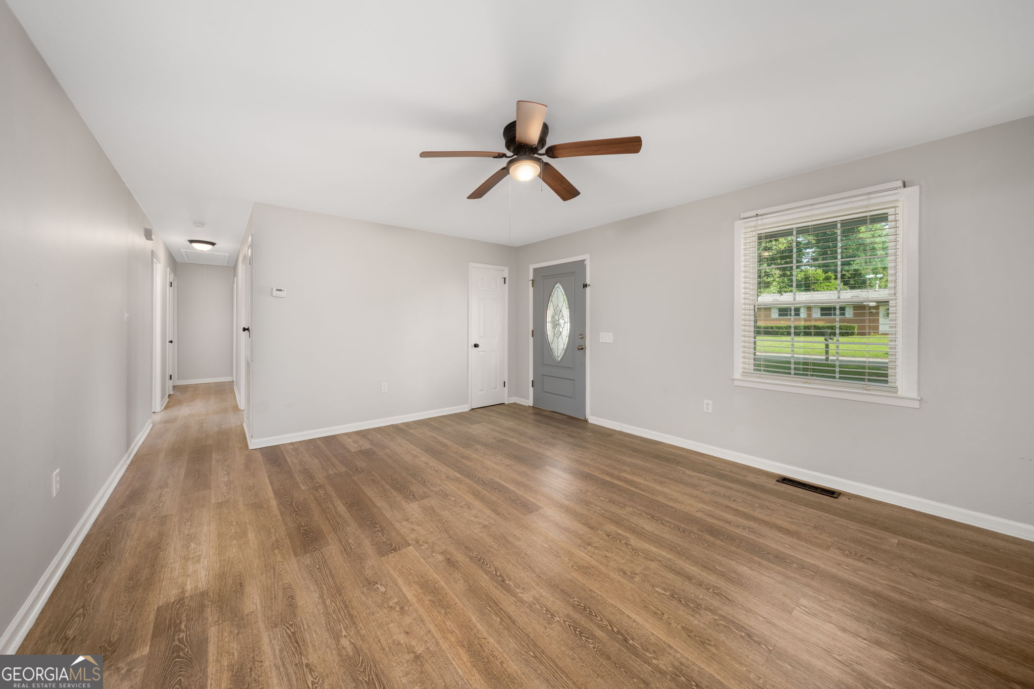 114 Karen DR
