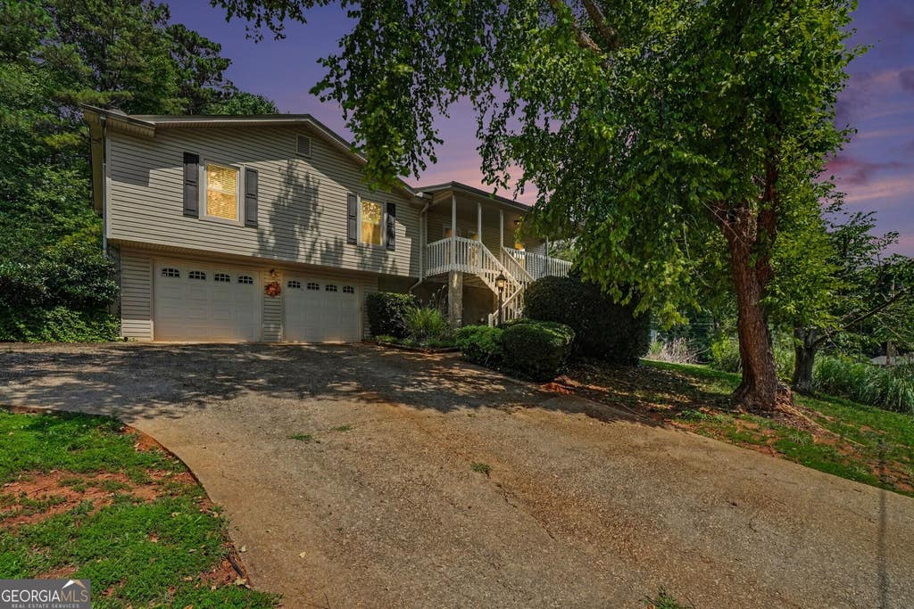 Photo of 3125 FREEDOM Court, Douglasville, GA 30135 (MLS # 10794694)