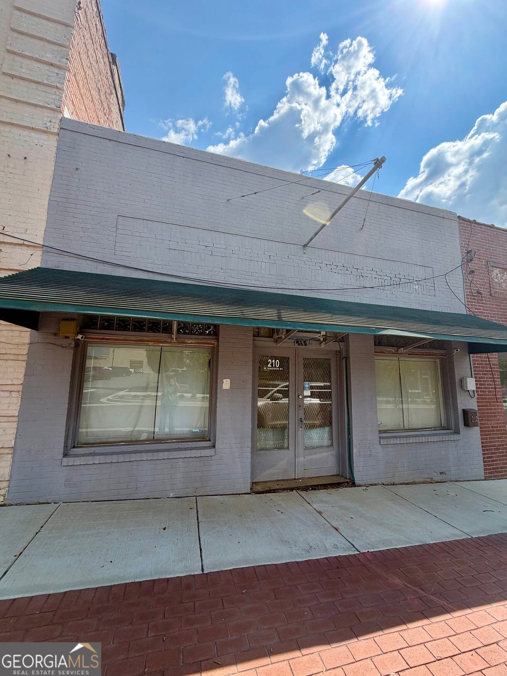 Photo of 210 W Madison Street, Dublin, GA 31021 (MLS # 10849413)