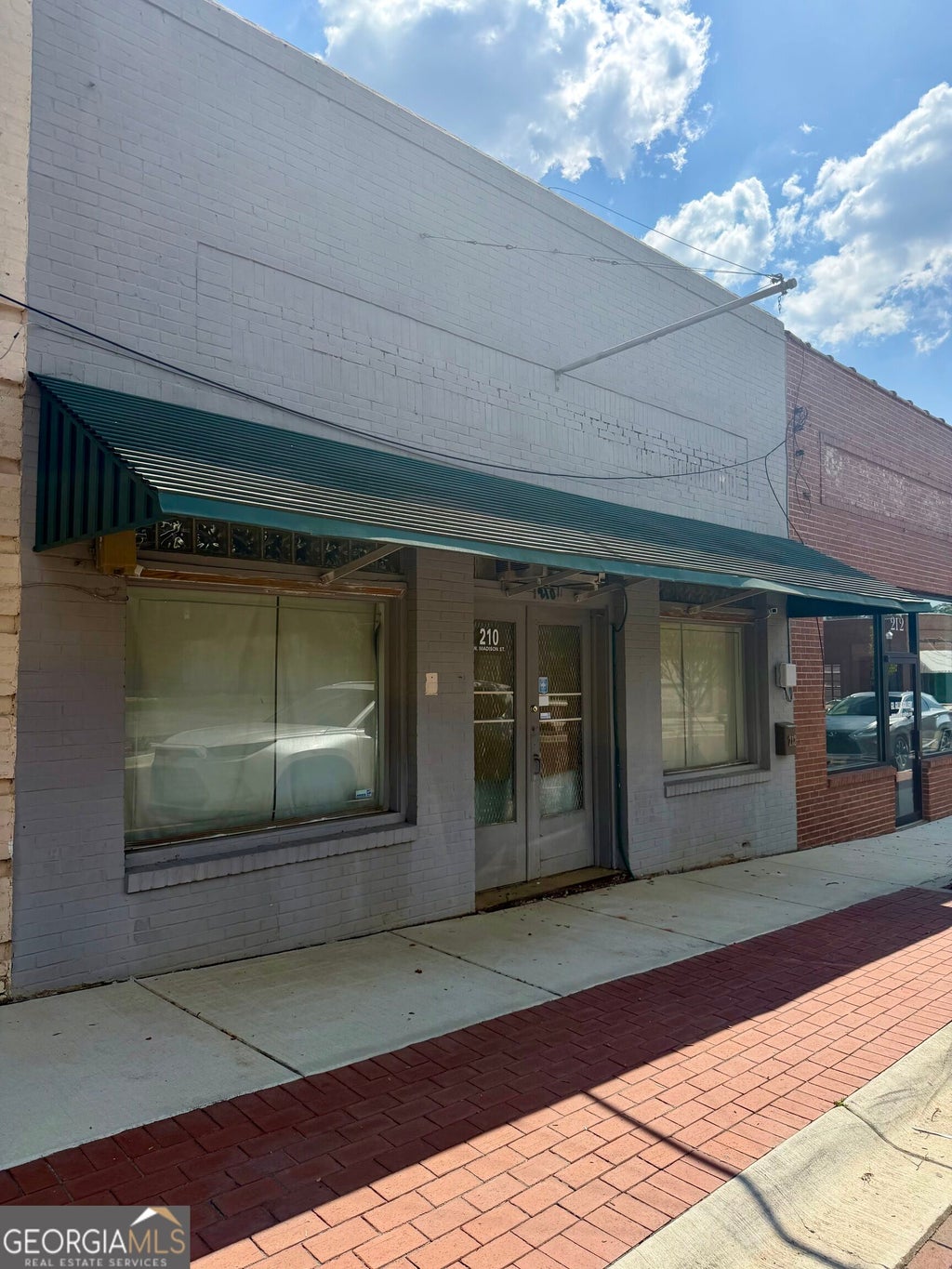 Photo of 210 W Madison Street, Dublin, GA 31021 (MLS # 10849413)