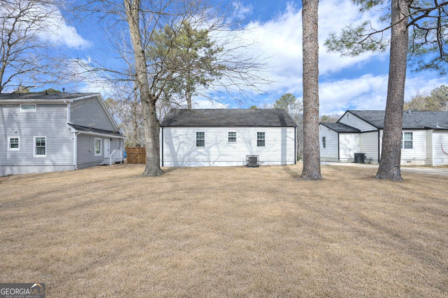 1344 Bluefield DR SW