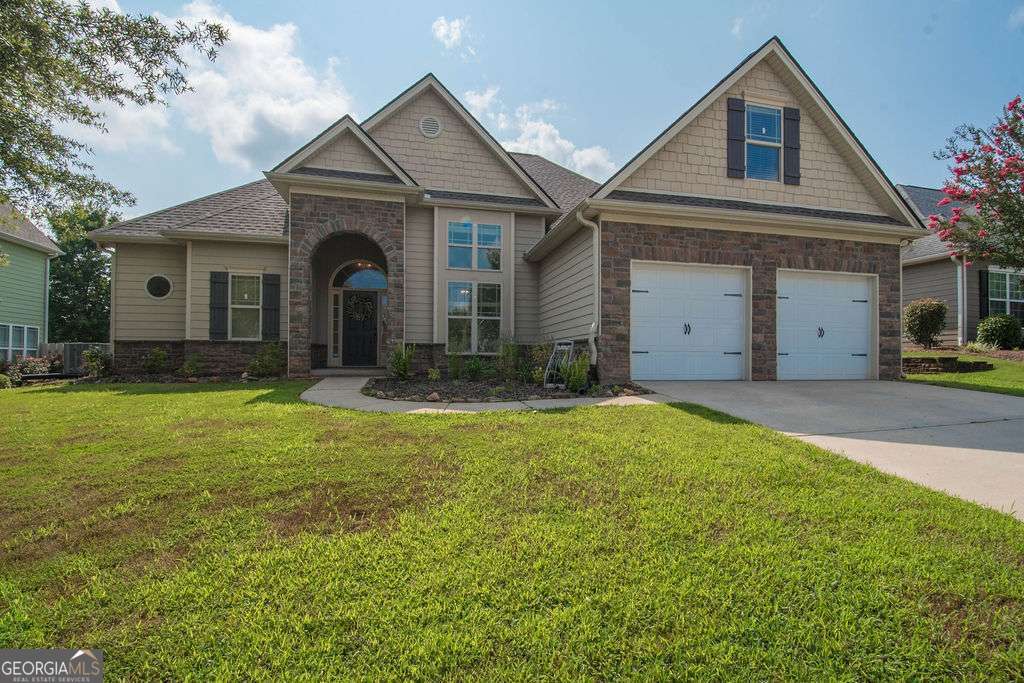 87 Camden Village DR