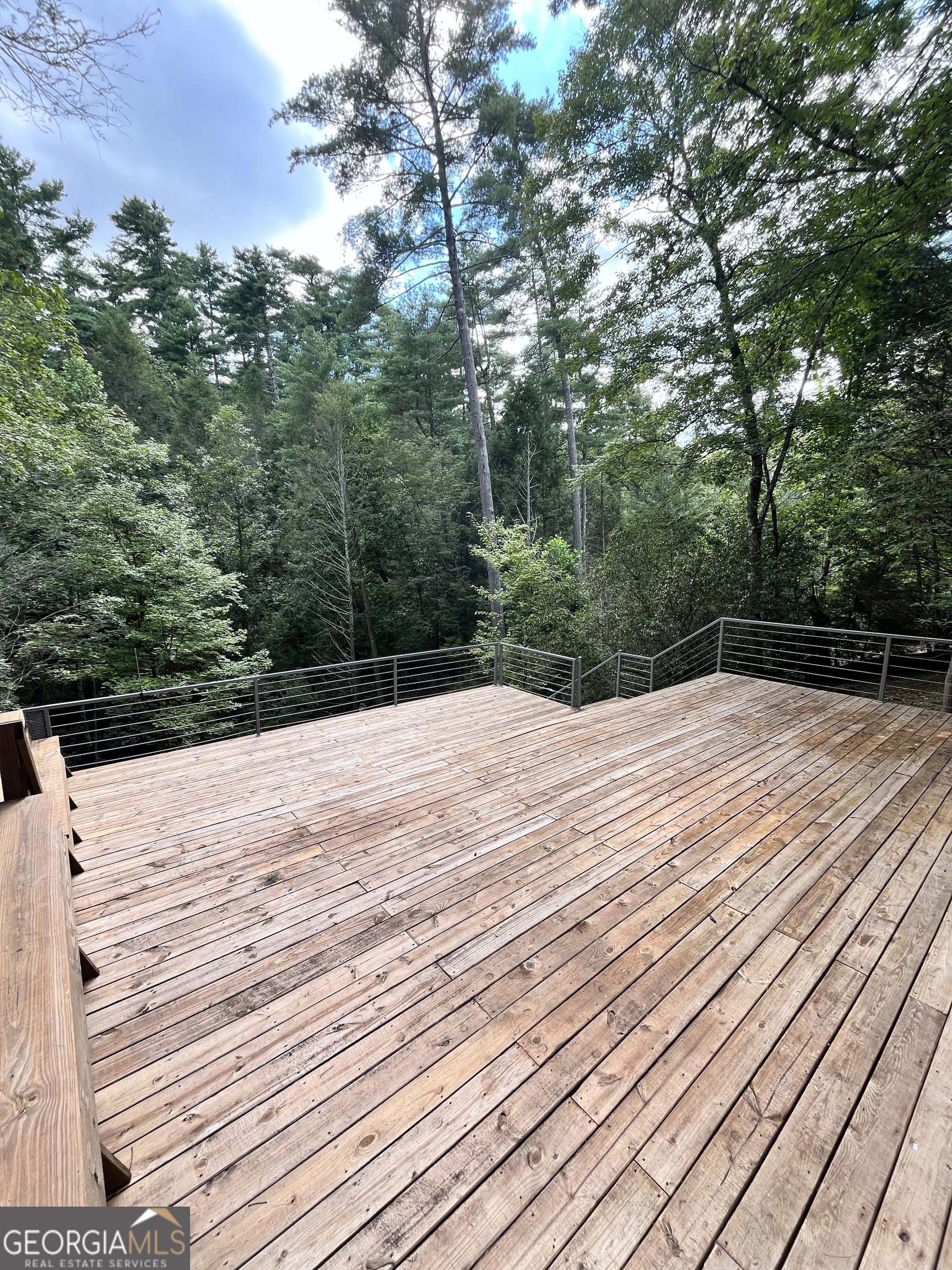 512 Running Deer RD