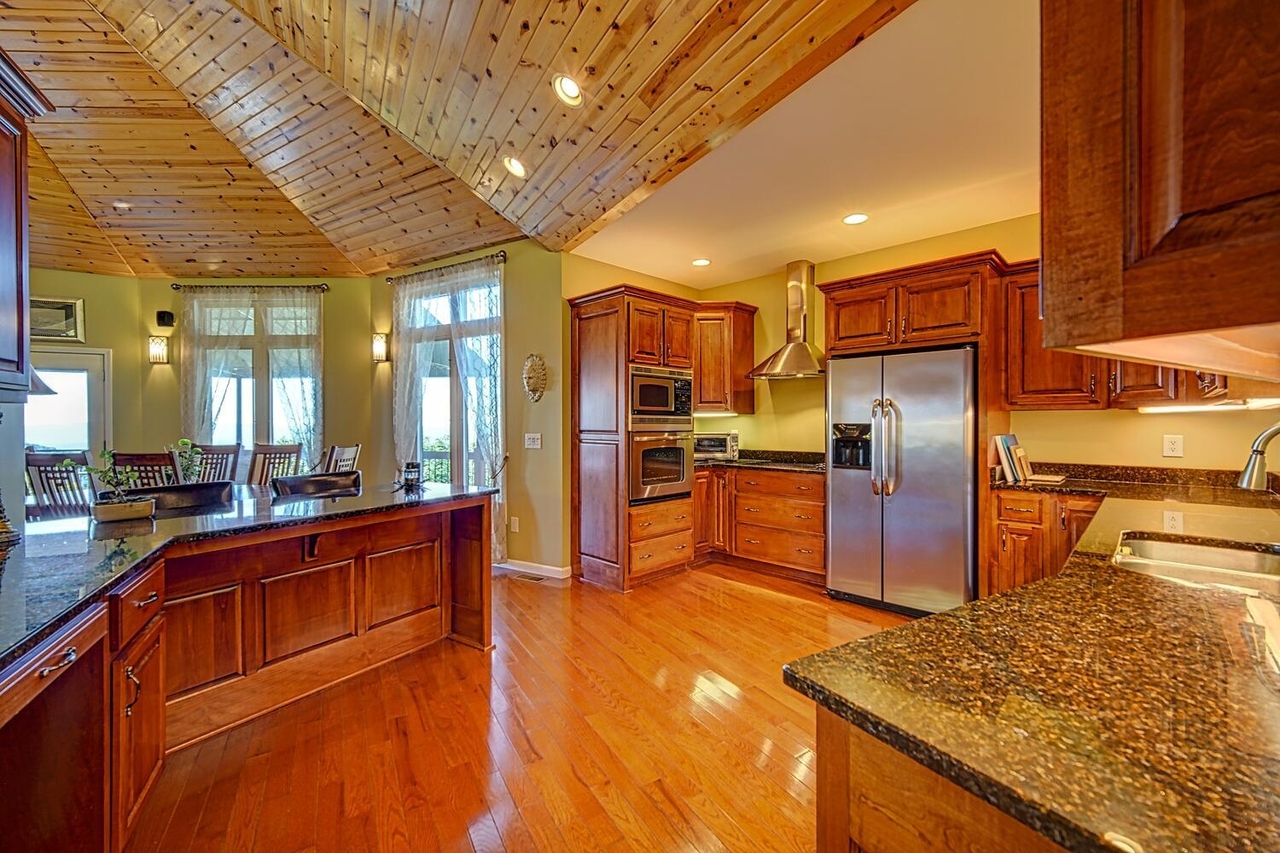 Wolf Mountain Estates - Residential