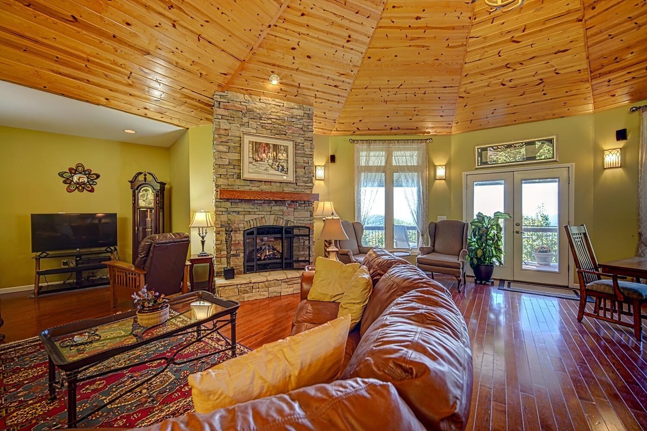 Wolf Mountain Estates - Residential
