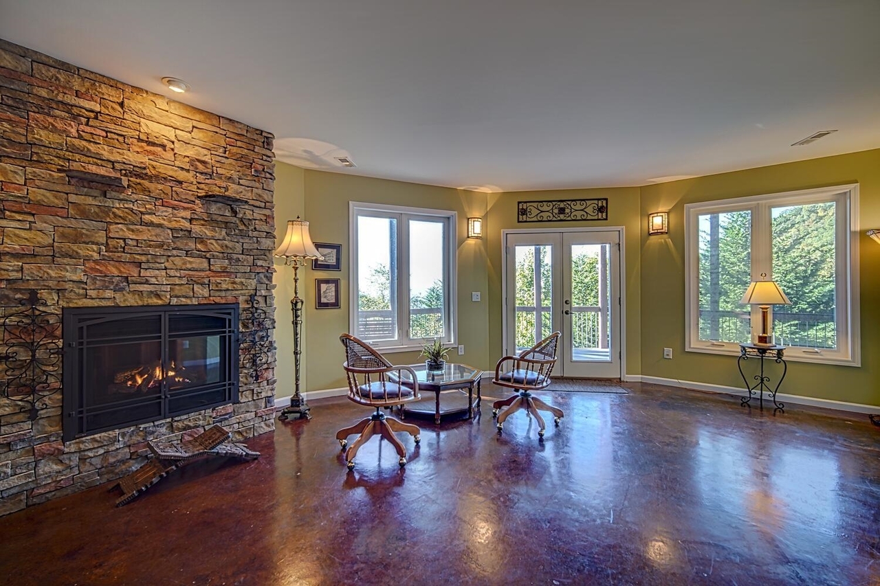 Wolf Mountain Estates - Residential