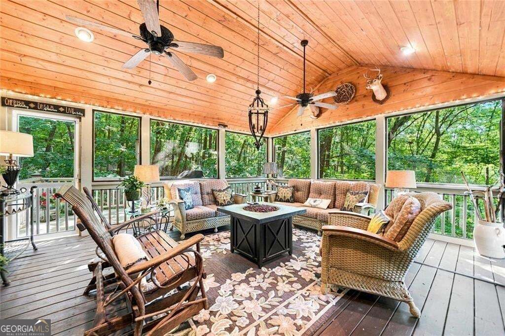137 Lady Slipper LN