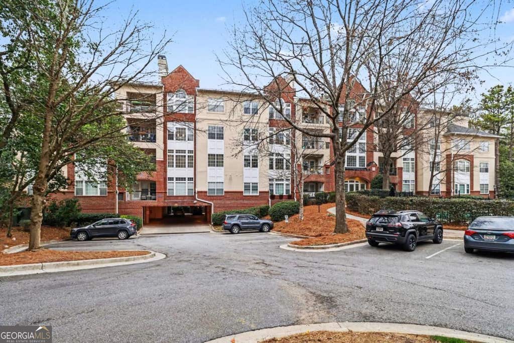 Photo of 3636 Habersham Road NW #2204, Atlanta, GA 30305 (MLS # 10830420)