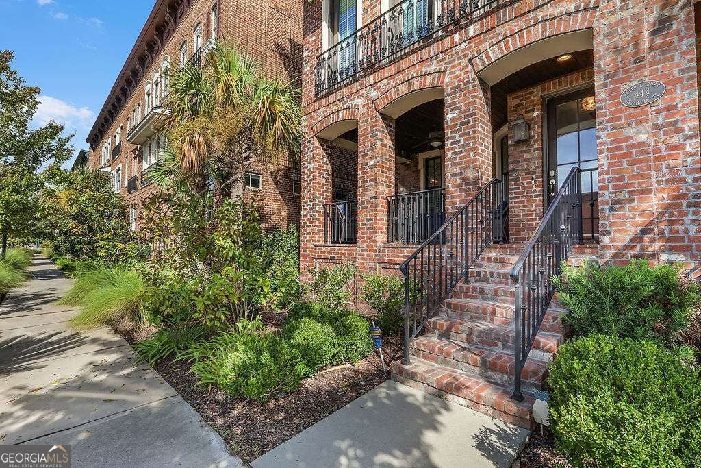 444 Altamaha ST