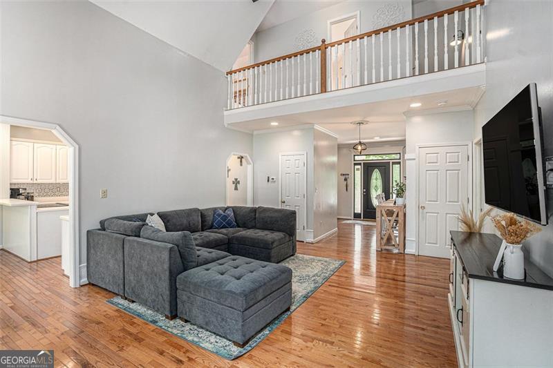 83 SHIPP CIR