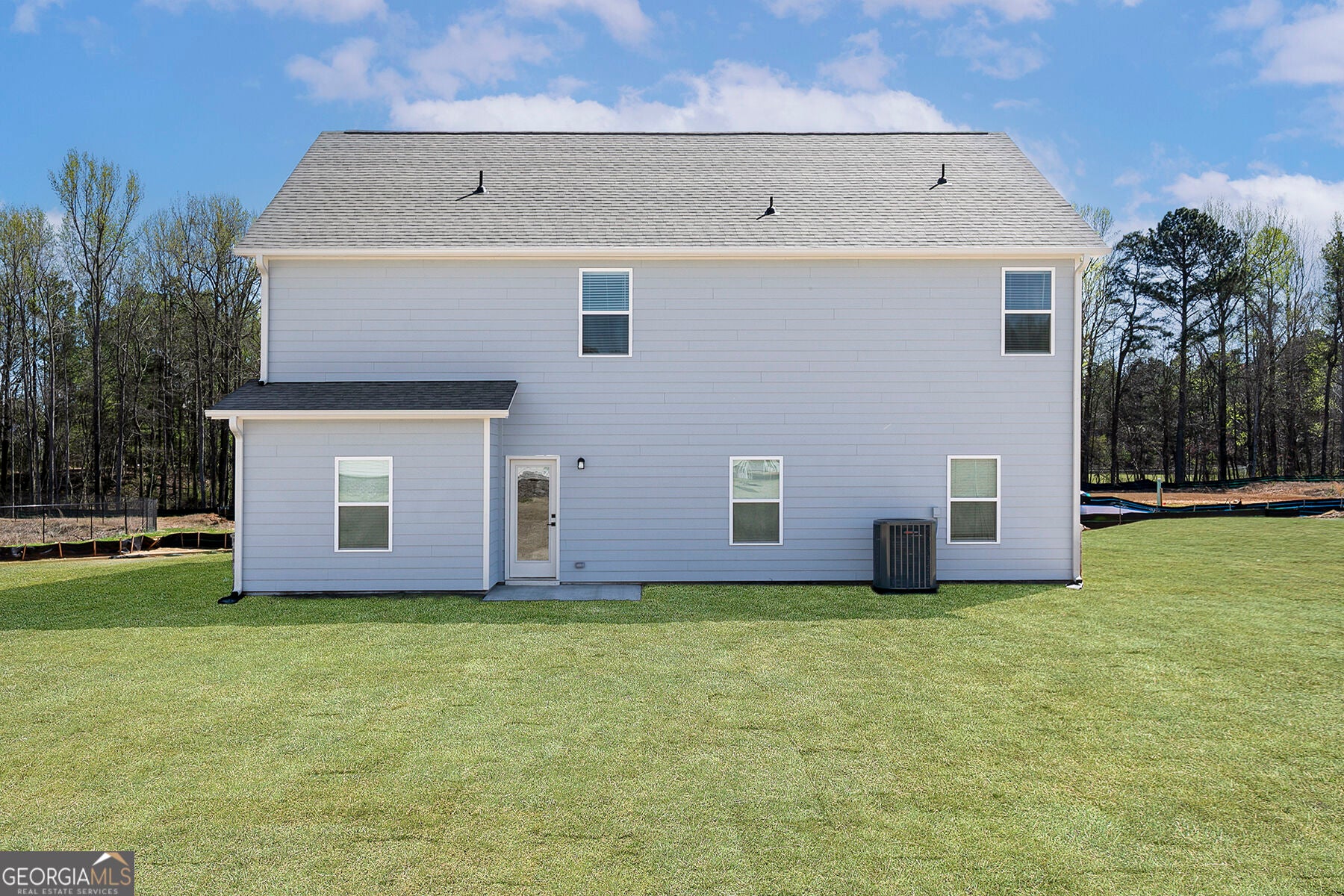 500 Cantrell DR