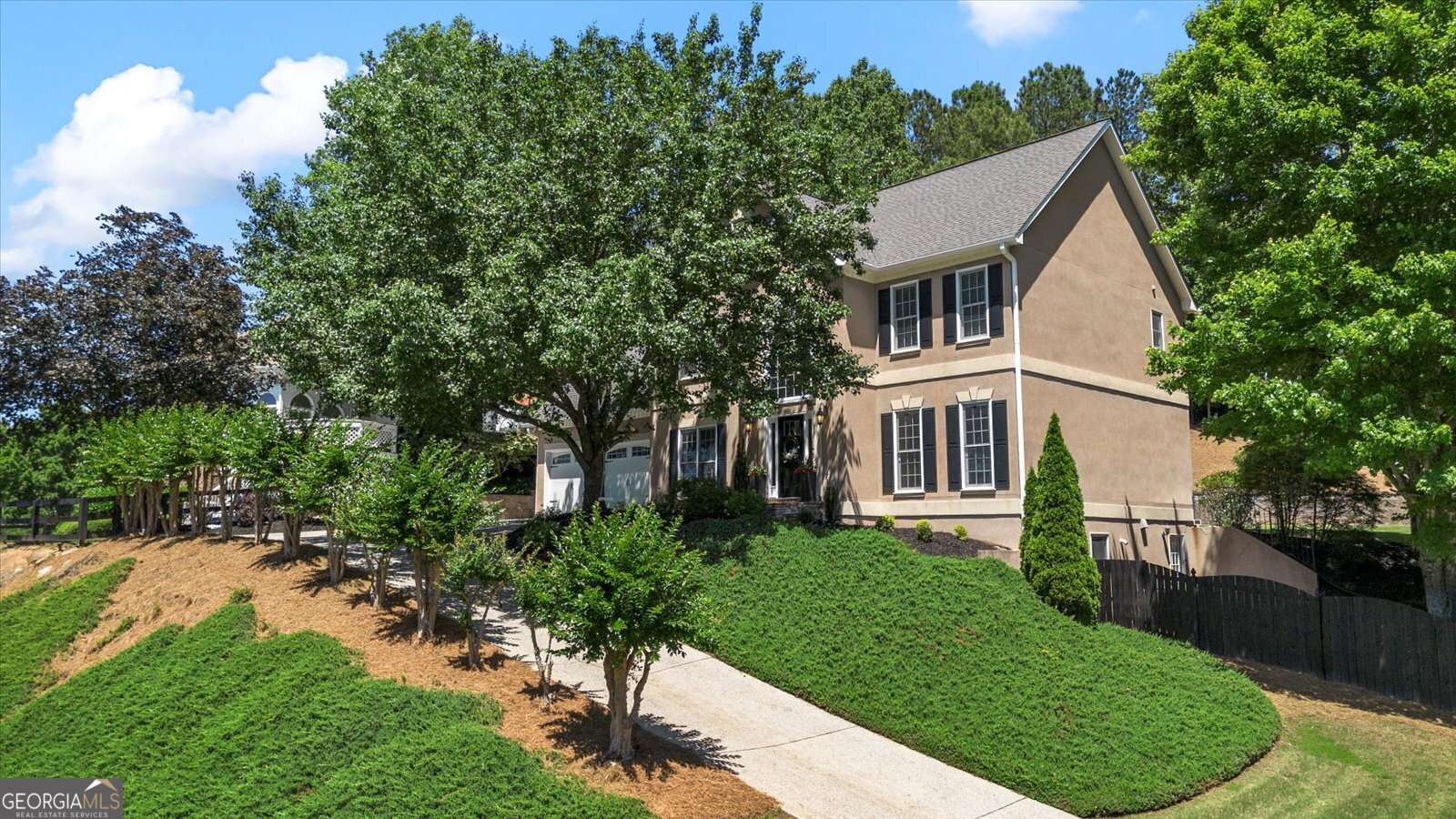 235 Foxley WAY