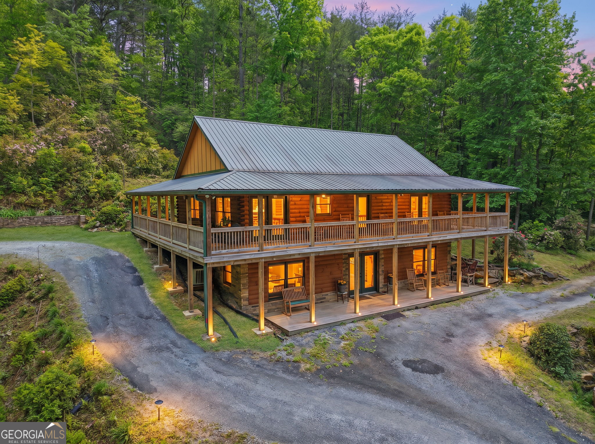 9368 Highway 52 W