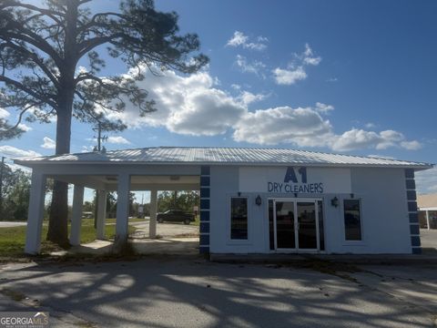 100 S Williams Street Hazlehurst GA 31539