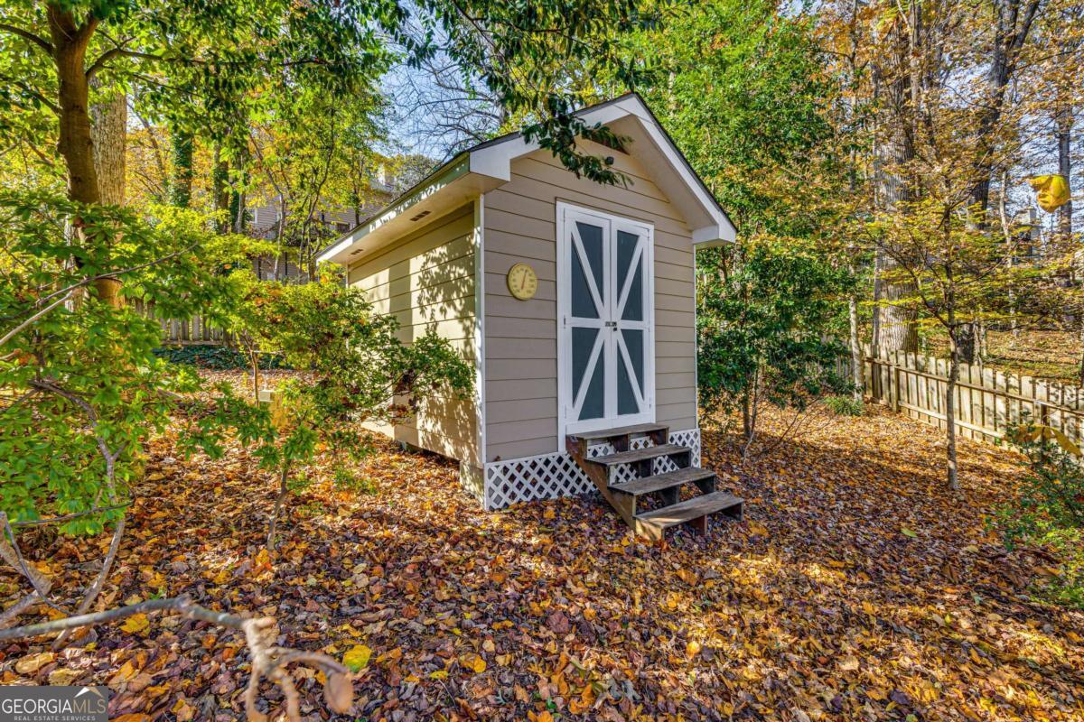 FLOWERS CROSSING - Residential