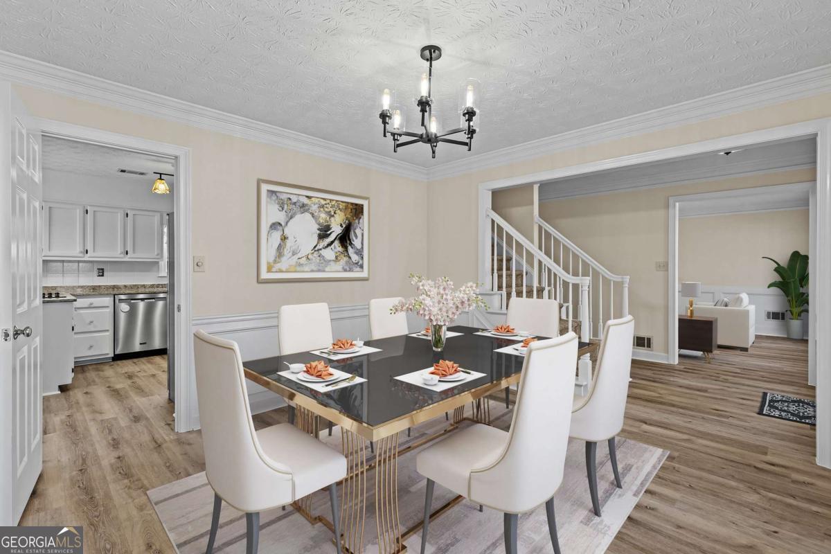 FLOWERS CROSSING - Residential