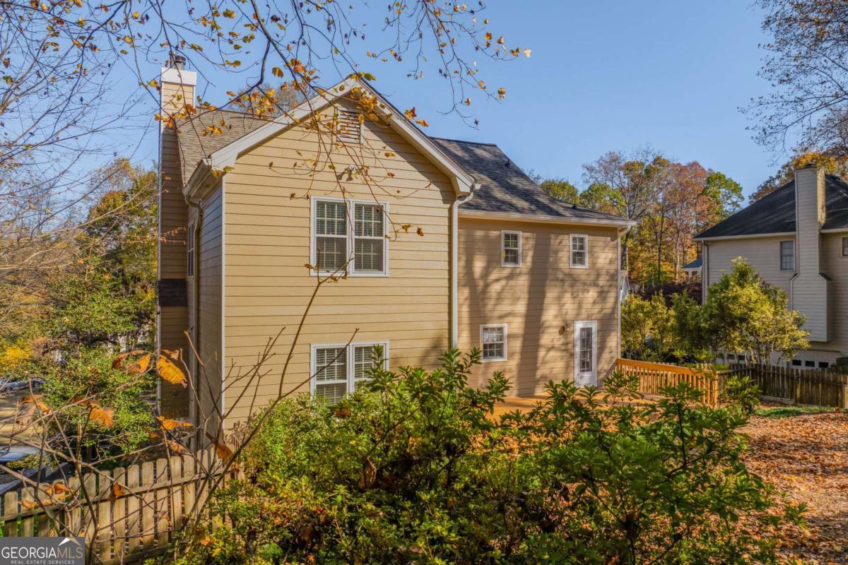FLOWERS CROSSING - Residential