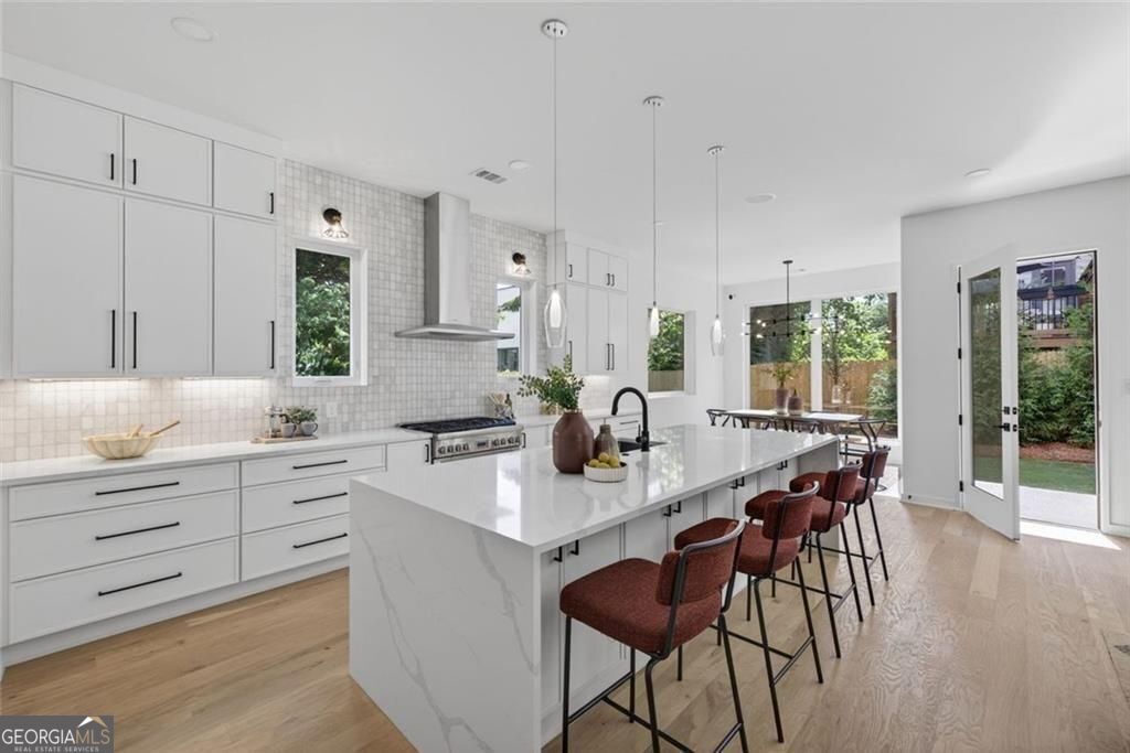 313 Stovall ST SE UNIT B