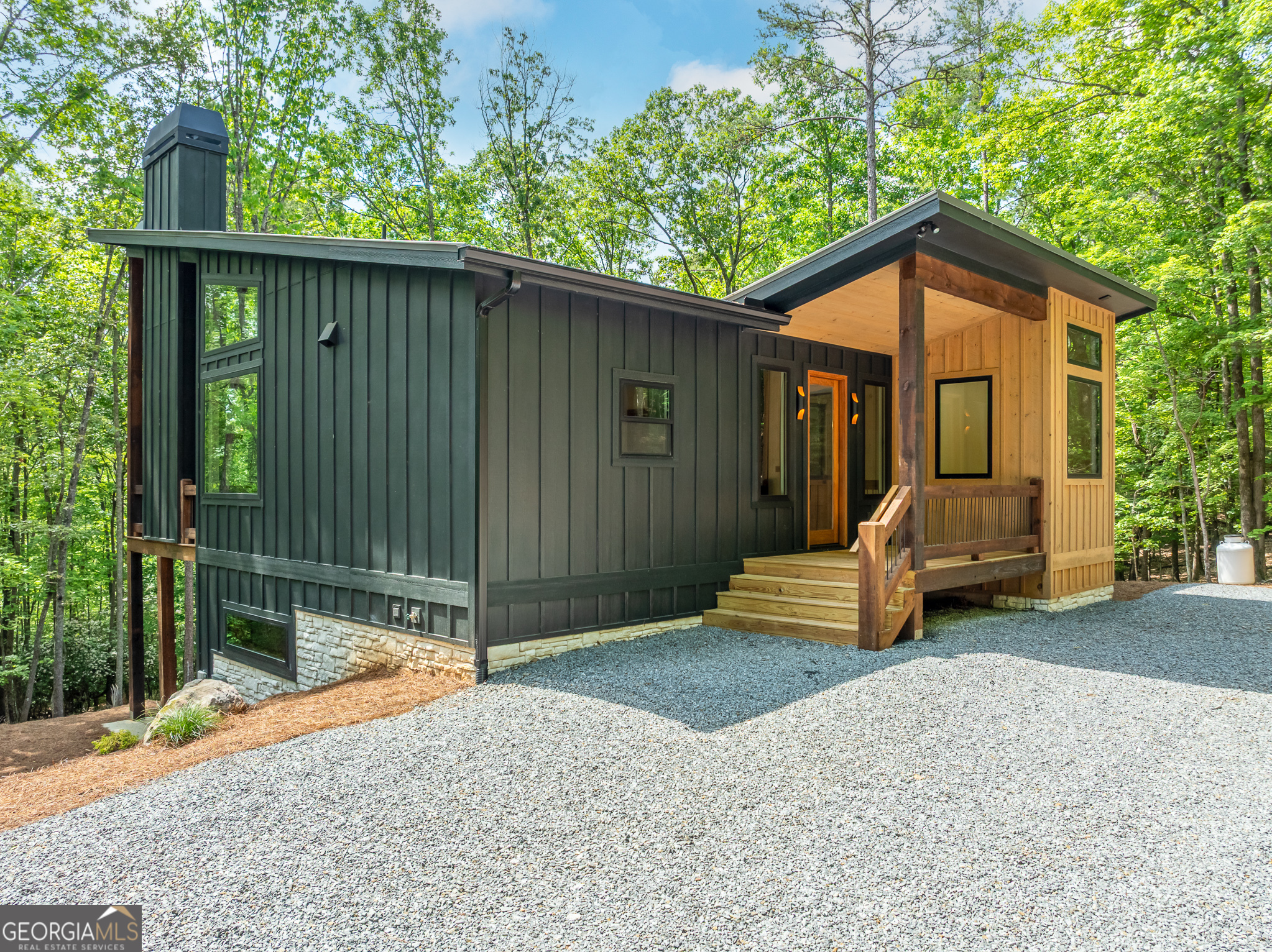 221 Goldmine Road