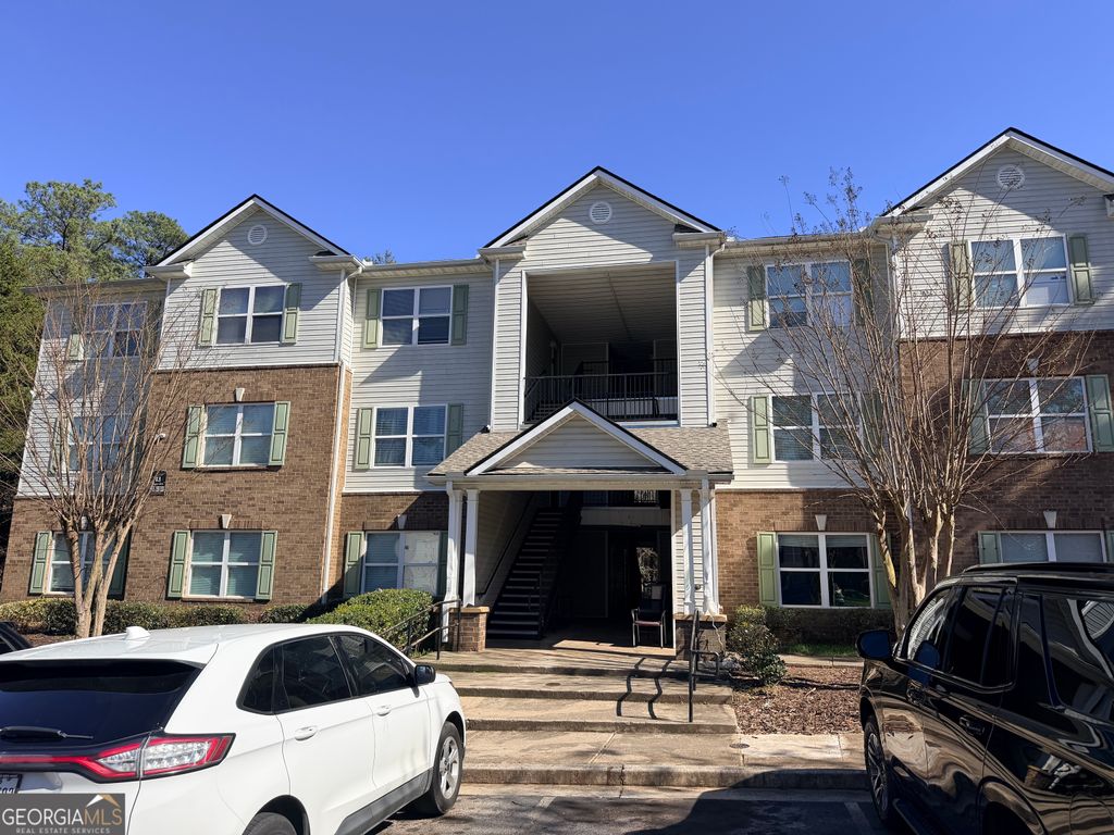 Photo of 13104 Fairington Ridge, Lithonia, GA 30038 (MLS # 10711364)