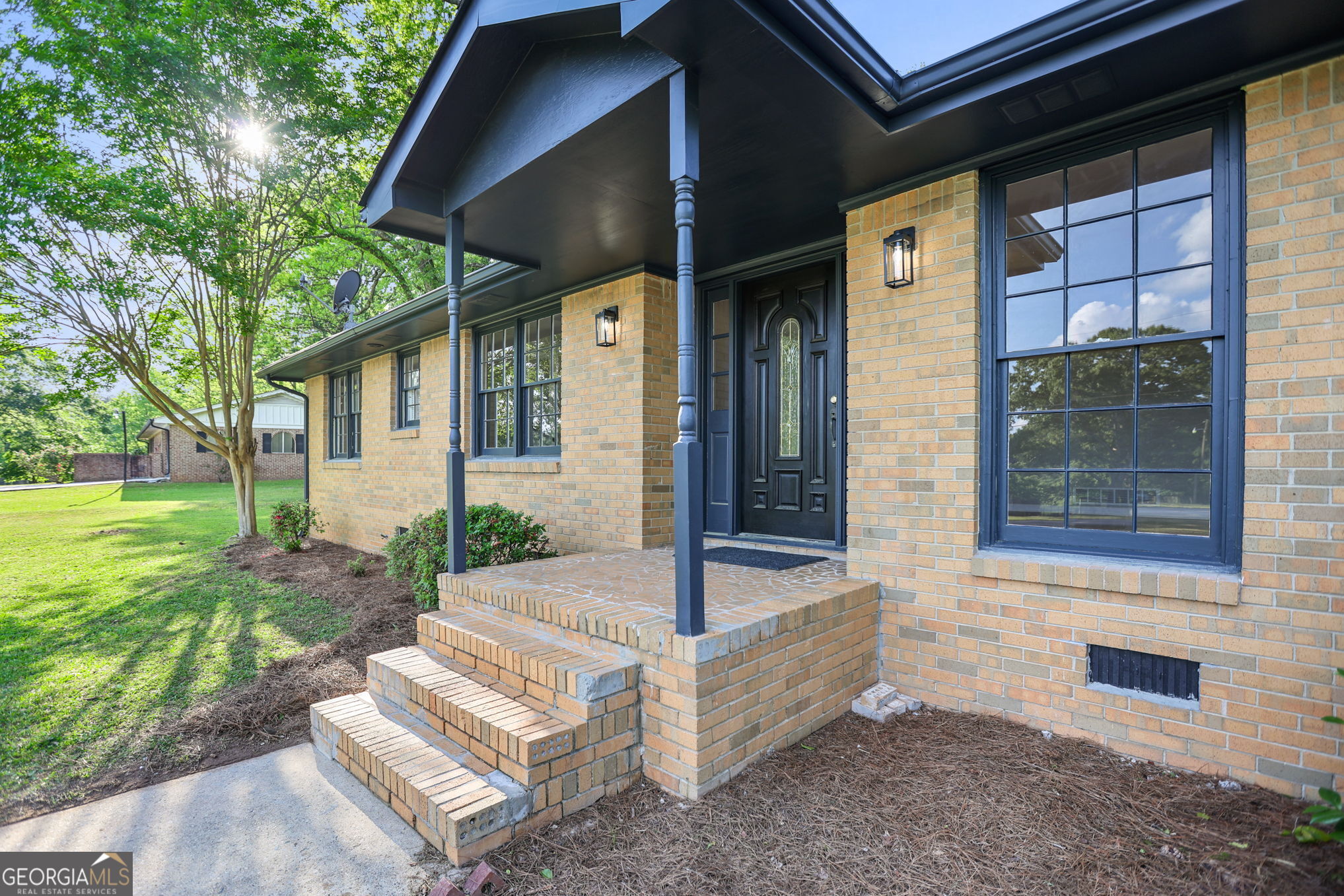 115 Linda WAY