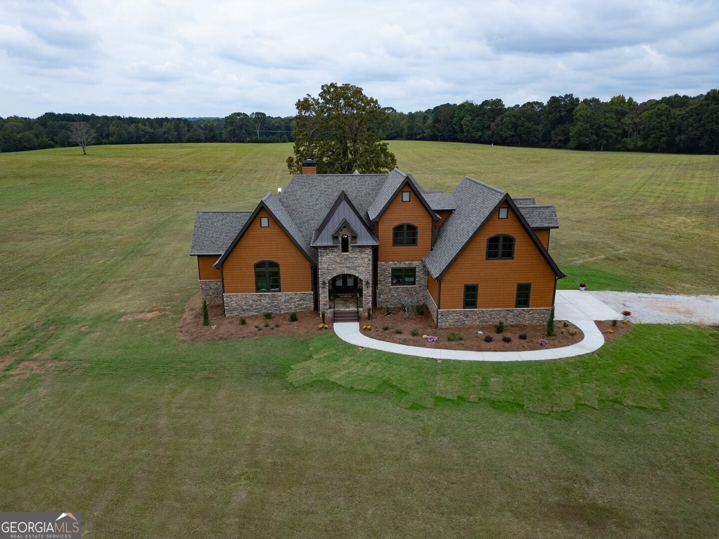 5187 Parkview DR