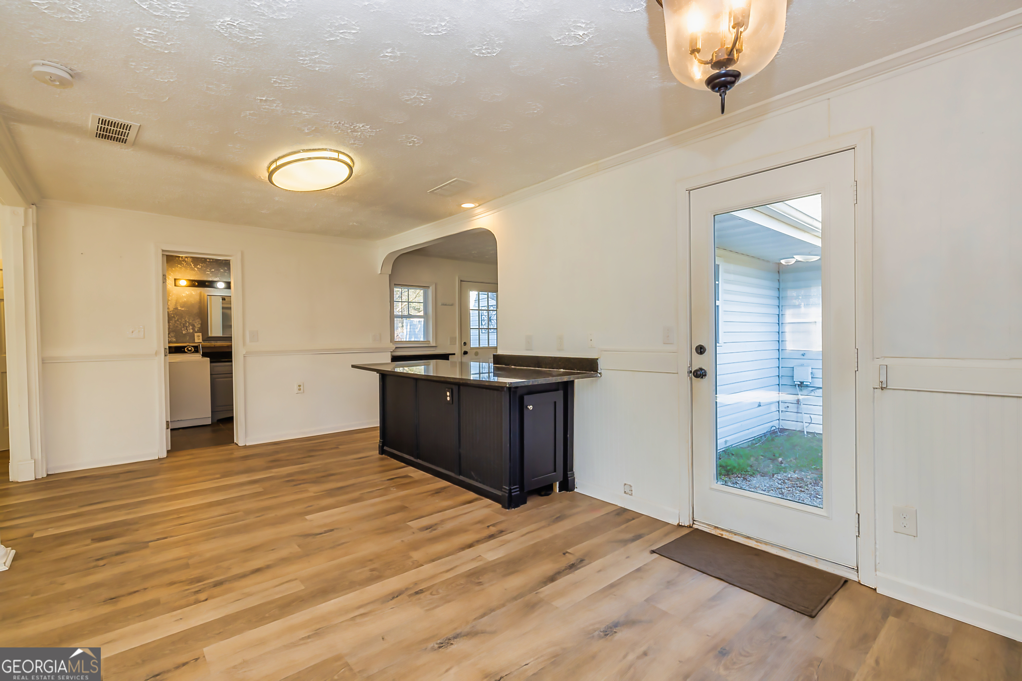 Peachtree City, Georgia 30269, United States, 5 Bedrooms Bedrooms, ,4 BathroomsBathrooms,Residential,Pending,77603