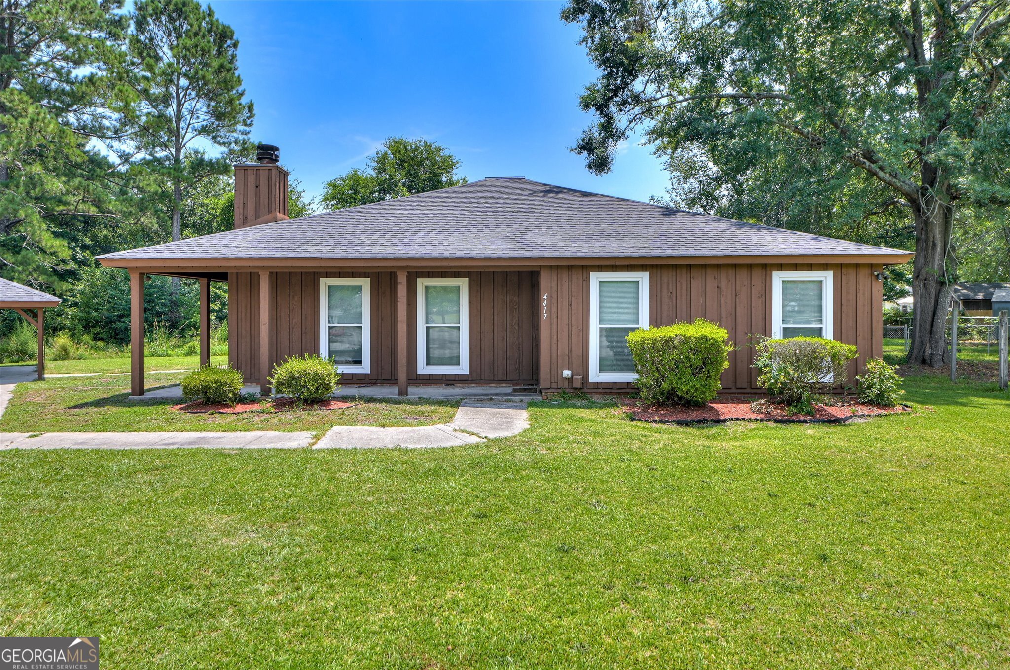 4417 Goshen Lake DR