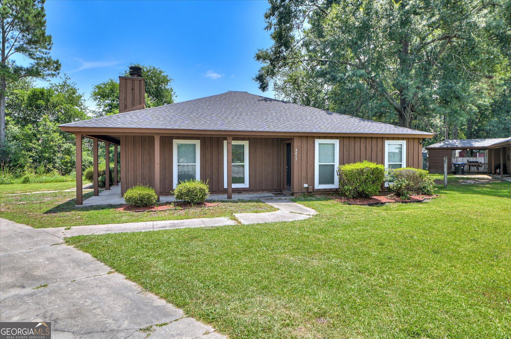 4417 Goshen Lake DR