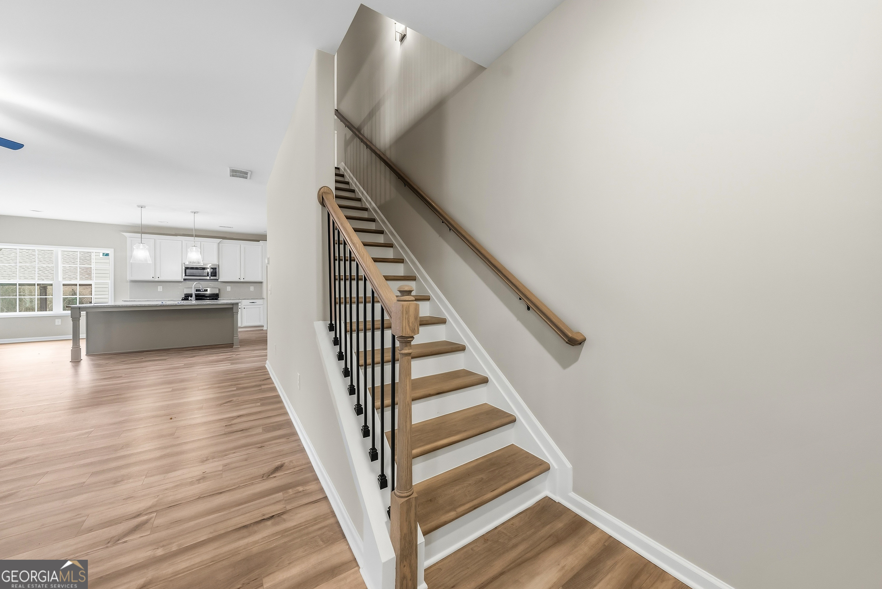 4142 Holstein Hill 182