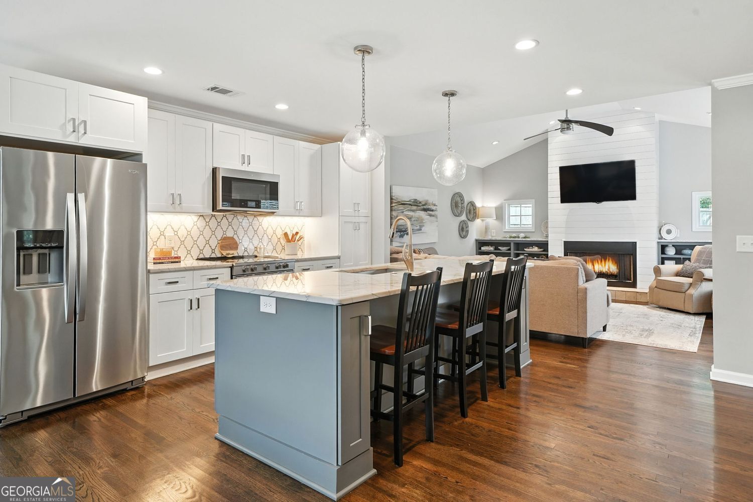 Smyrna, Georgia 30080, United States, 3 Bedrooms Bedrooms, ,3 BathroomsBathrooms,Residential,Active,196142