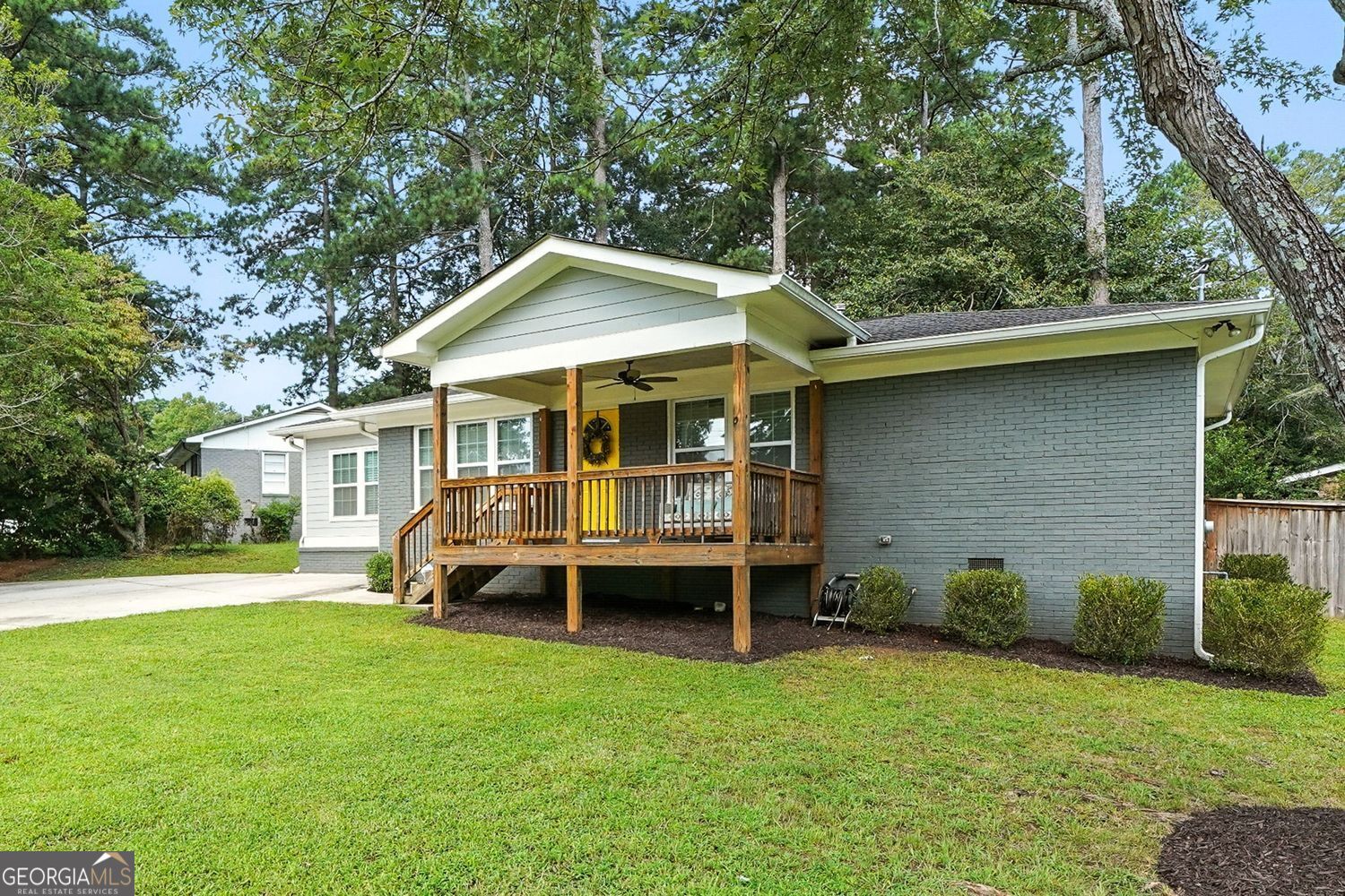 Smyrna, Georgia 30080, United States, 3 Bedrooms Bedrooms, ,3 BathroomsBathrooms,Residential,Active,196142